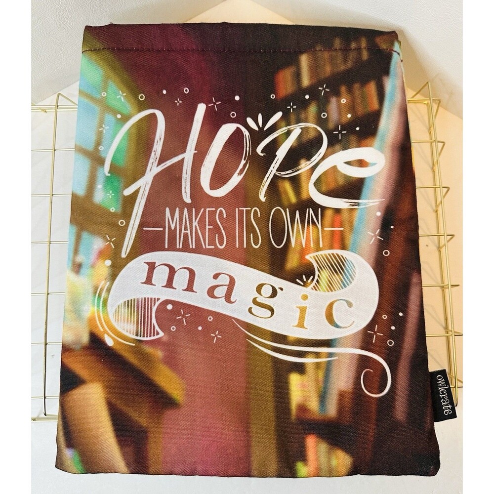 Daughter of Smoke and Bone Owlcrate Booksleeve Owlcrate Laini Taylor